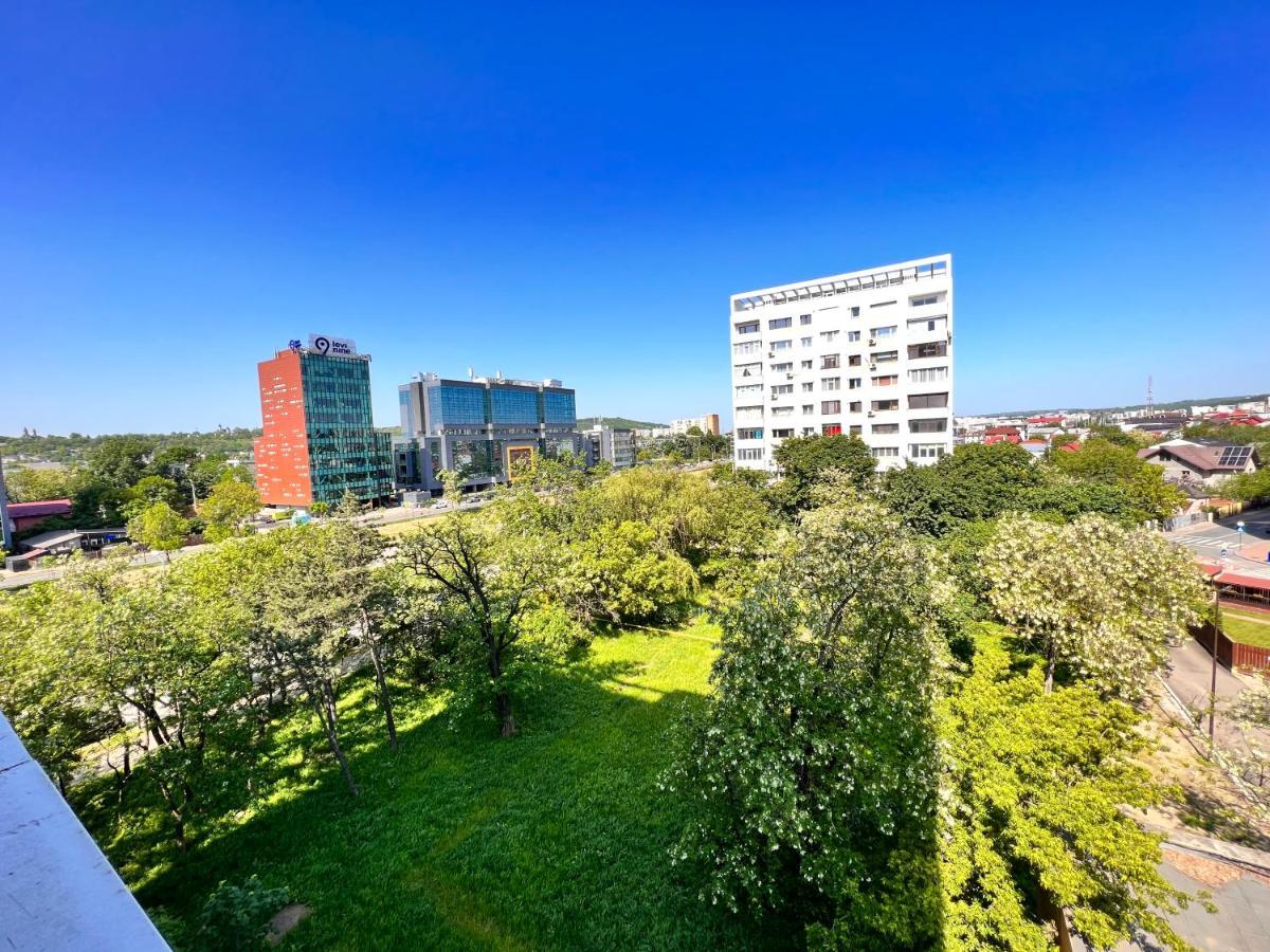 3 Rooms Apartment Palace View Yaş Dış mekan fotoğraf