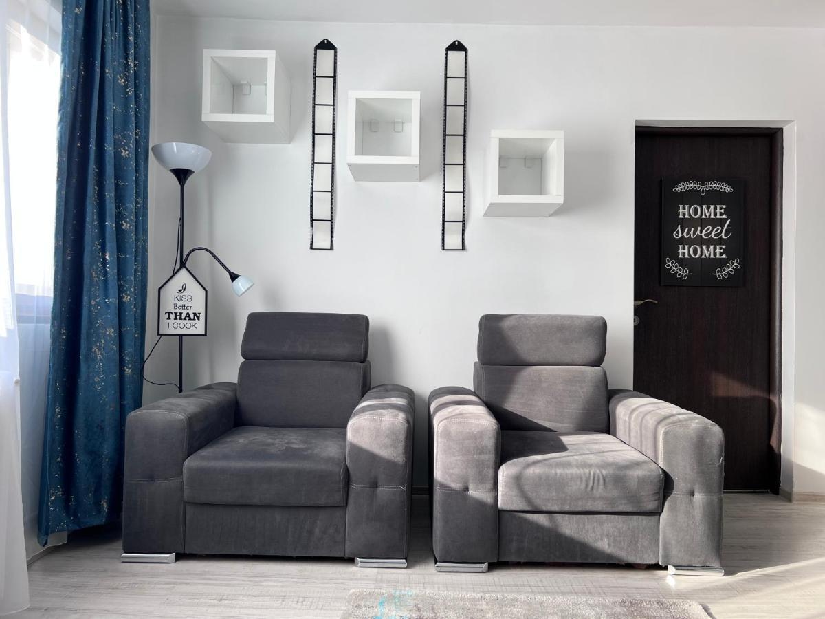 3 Rooms Apartment Palace View Yaş Dış mekan fotoğraf